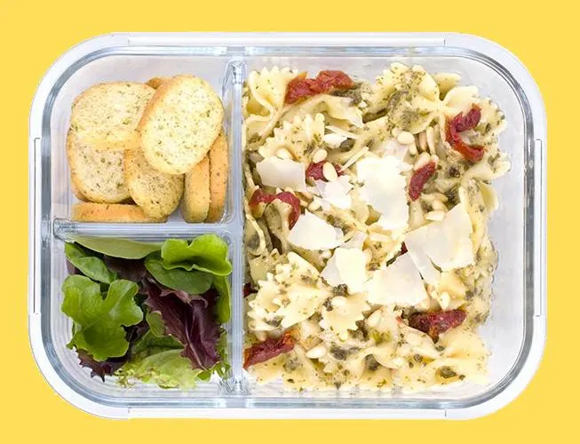 Lunch box in glass