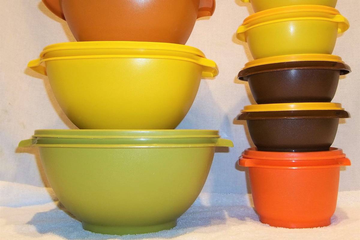 Tupperware Heritage Collection 36 Piece Set Food Storage Container Vintage Color
