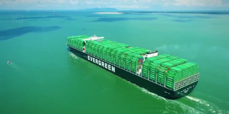 How Many Containers on a Container Ship?