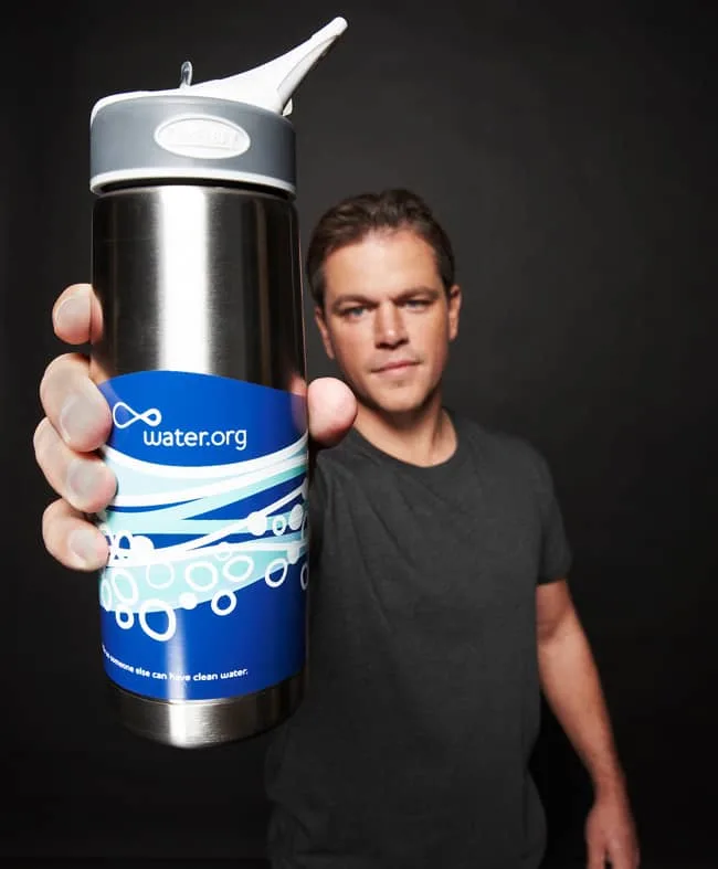 Matt Damon loves the water bottle : CamelBak Groove