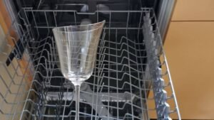 Can You Put Crystal Glasses in The Dishwasher
