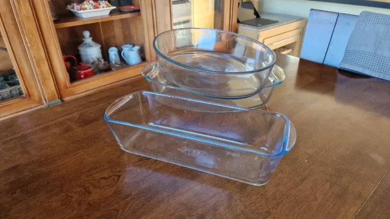 Bake Like a Pro with Glass Casseroles: A Comprehensive Guide to the Pros and Cons