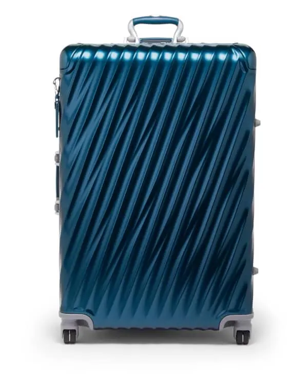 Review: How does the Autonomous Aluminum Carry-On Compare to