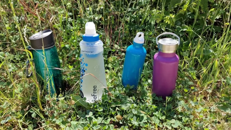Plastic or Metal Hiking Bottles: Which is Better?
