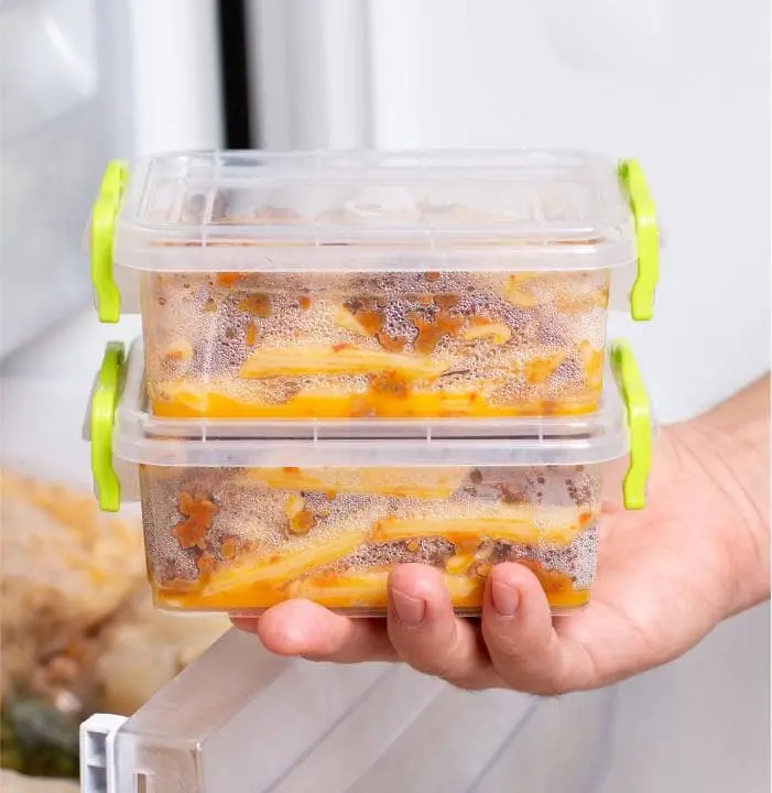 Plastic boxes for freezing food